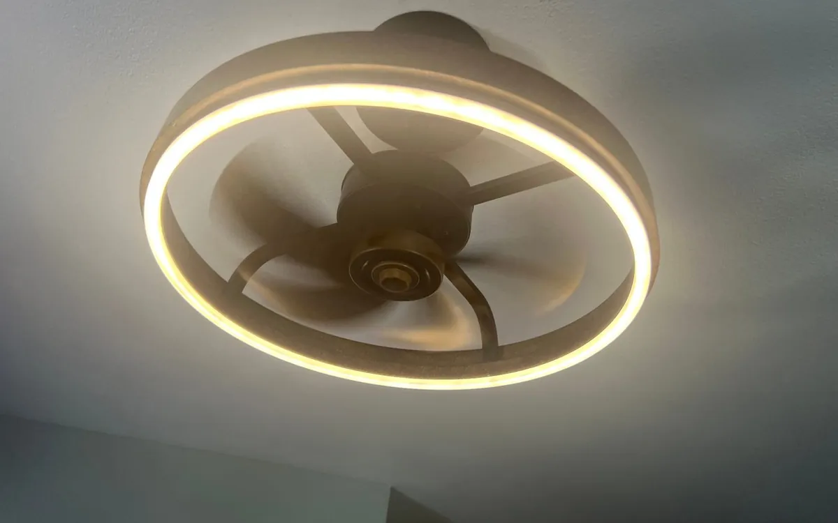 Low profile LED ring ceiling fan installed by Zomg