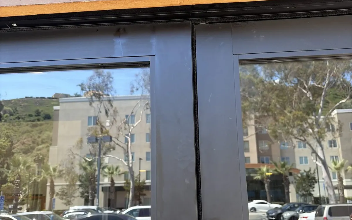 Glass door installed by Zomg