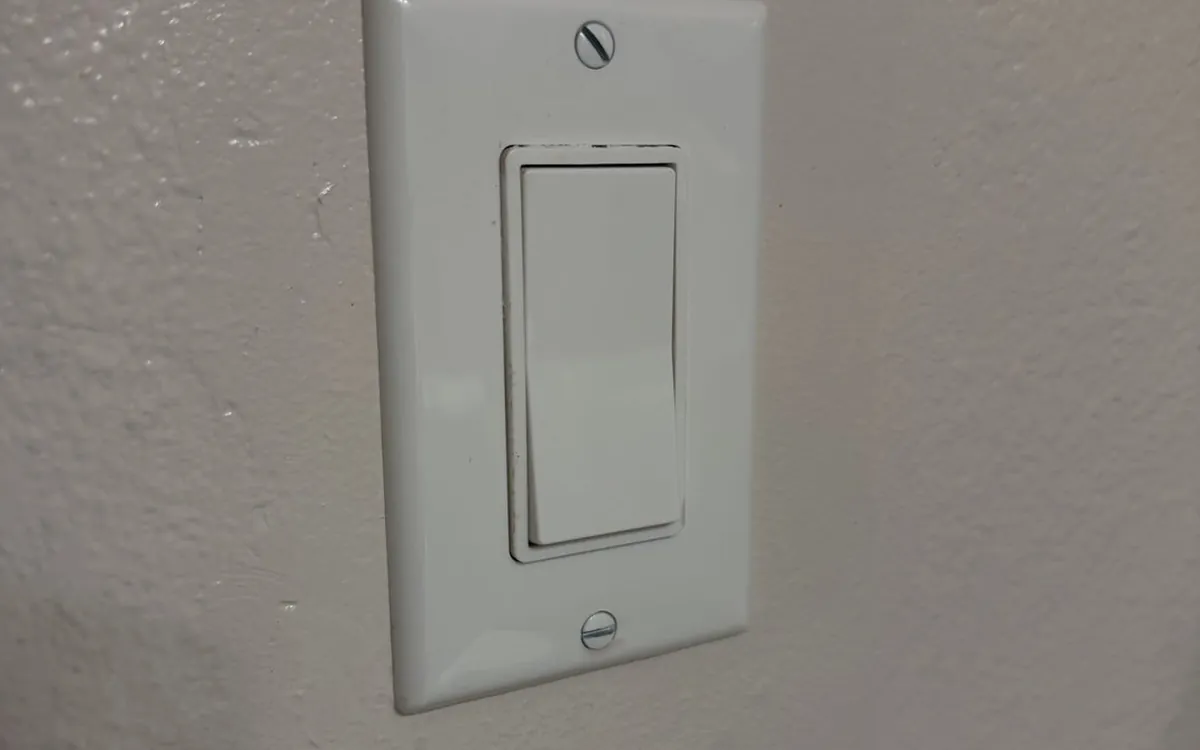 Decora switch installed by Zomg