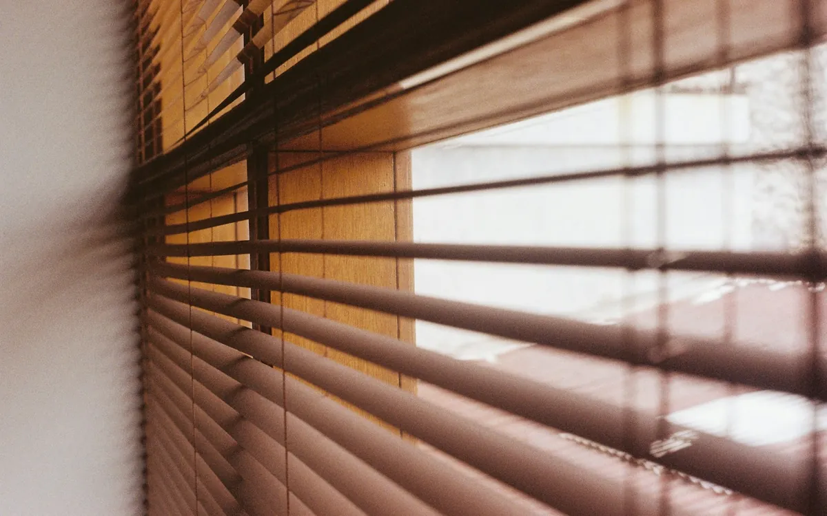 Wood window blinds