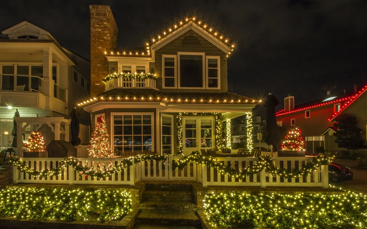 House lit with Christmas lights